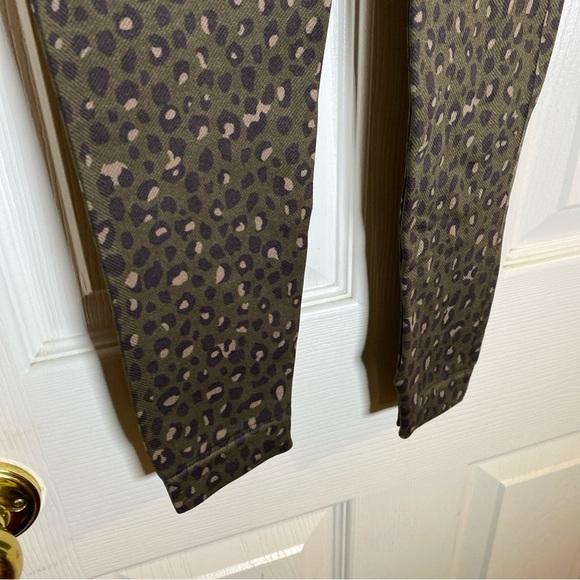 Spanx Women SMALL Legging Olive Leopard Cheetah Print Sexy Adult Clubwear Party - Picture 3 of 9